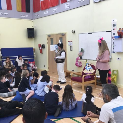 Year 1 teachers reading - Alice in Wonderland